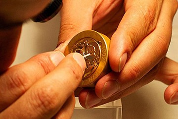 劳力士名表官方售后服务电话